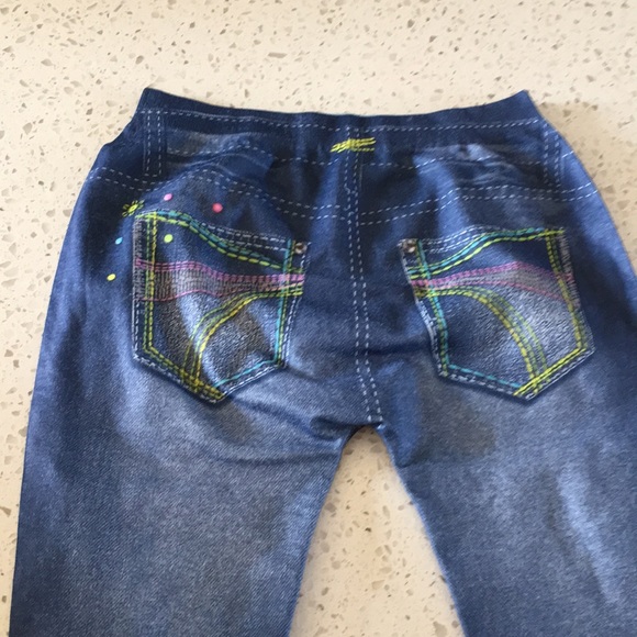 3/$15 George Leggings - Picture 5 of 7